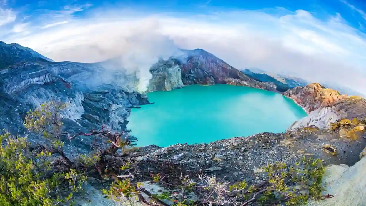 Bromo – Kawah Ijen (3D2N)